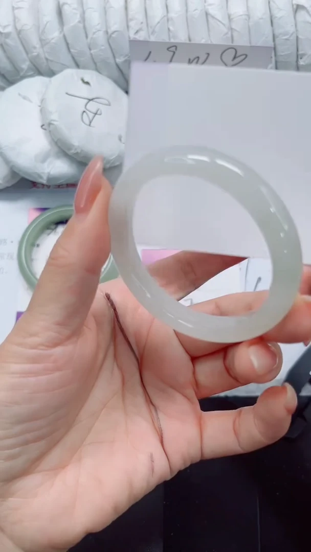 未镶嵌手镯石英质玉263-51.7