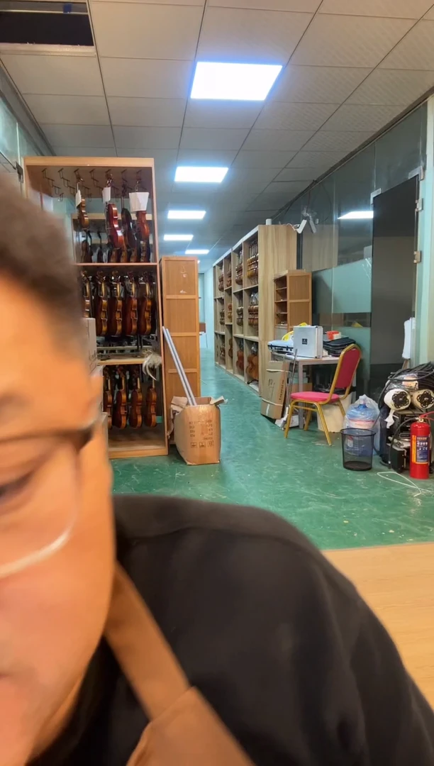 瑕疵小提琴手工小提琴