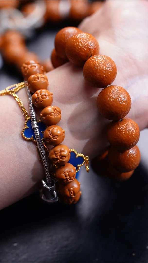 【闪购商品】橄榄核吊坠橄榄核