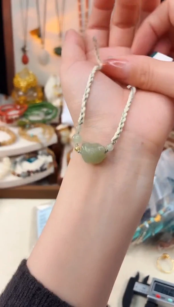 未镶嵌和田玉手饰@@A921D019408