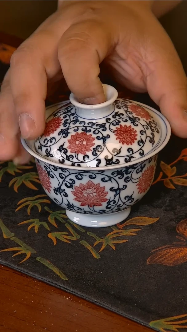 杯手工手绘杯杯很美丽