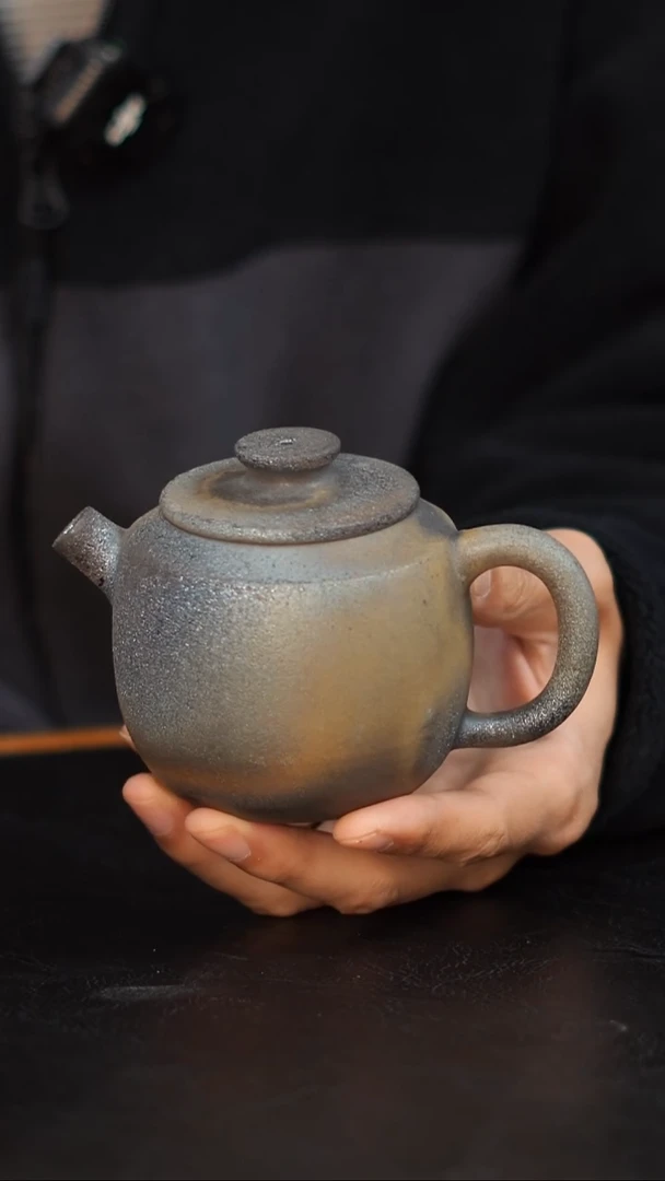 云水山涧建水紫陶 001 云玉 柴烧壶