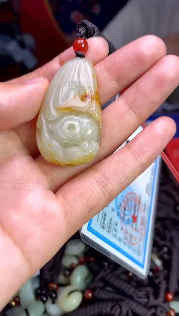 未镶嵌和田玉挂件1