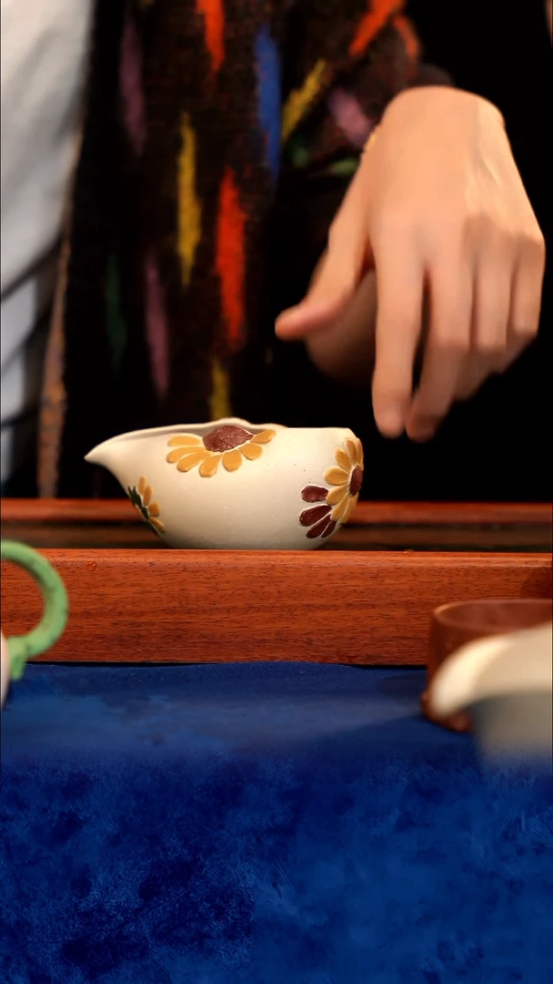 紫砂 宜兴紫砂ZY   海螺公道