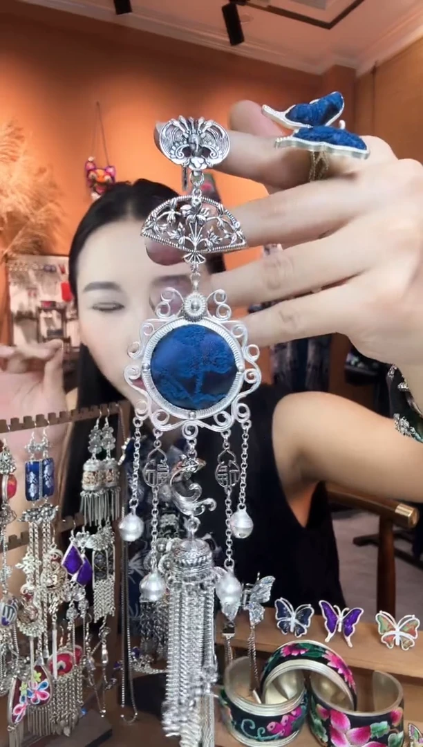 刺绣纯手工民族风压襟