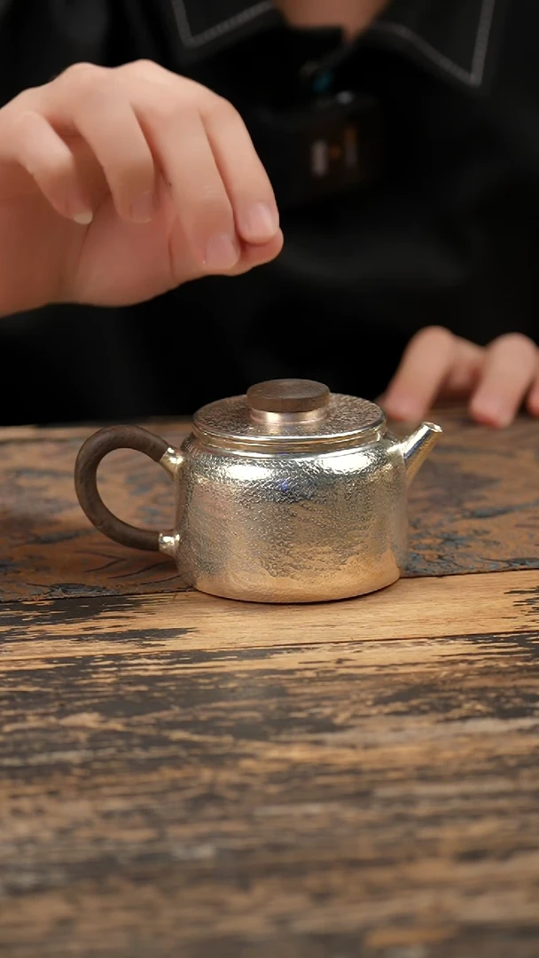 手工新款汉瓦银壶