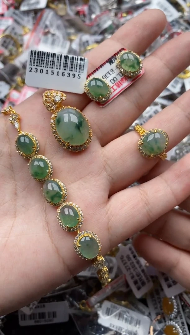 【闪购商品】翡翠戒指银S925镶嵌6666---3