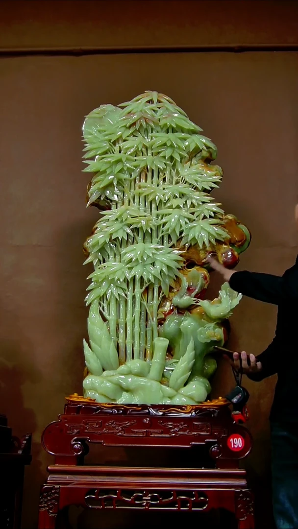 石材我****士曾精品家具摆件