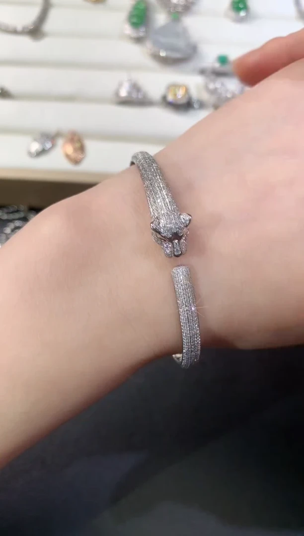 【闪购商品】钻石手镯18K金镶嵌D57|9800