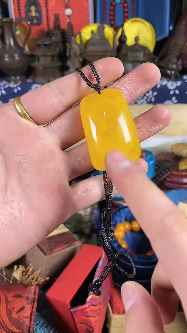 【闪购商品】琥珀颈饰未镶嵌玉琅壹号哈哈哈