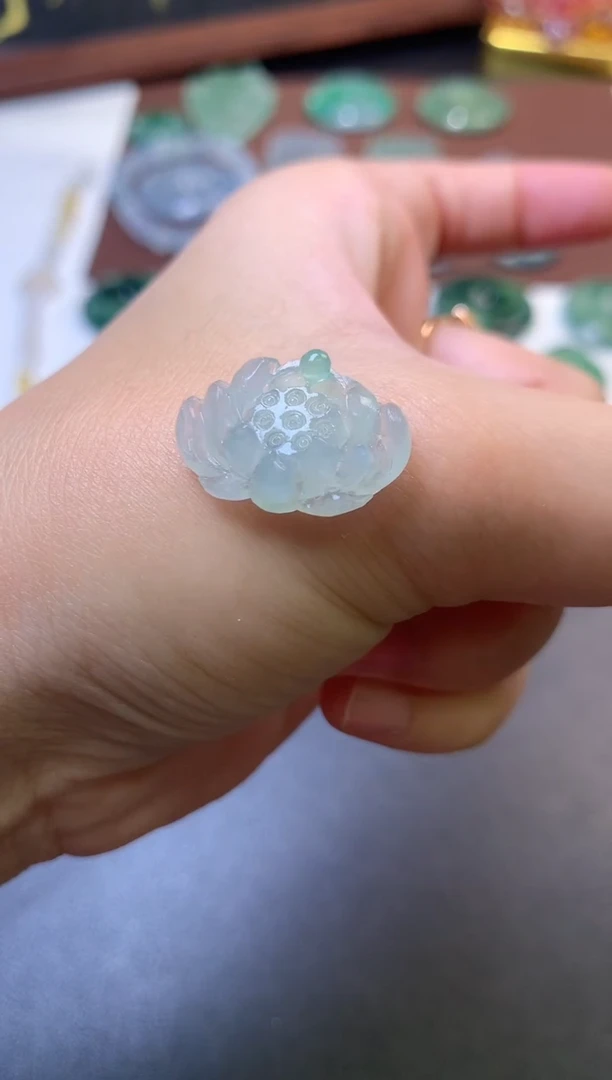 未镶嵌定制翡翠毛货
