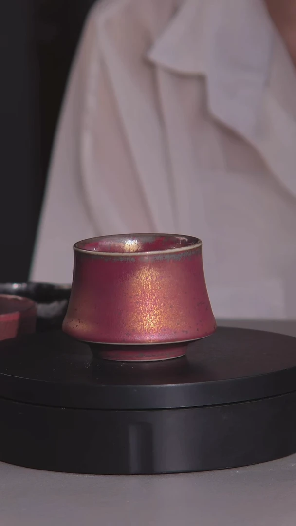 012传统工艺茶器彩金釉主人杯