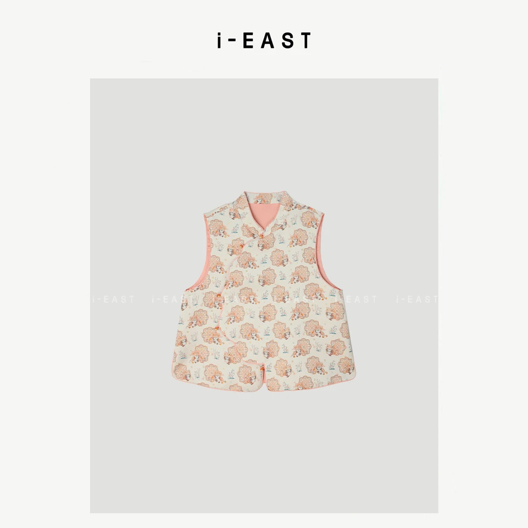 i-EAST QQ 熊猫舞狮~新中式熊猫纹样马甲外套-5C GF5232