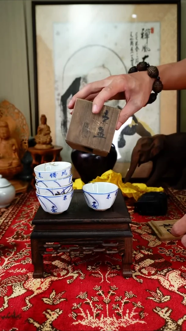 手工艺品琉璃瓷器