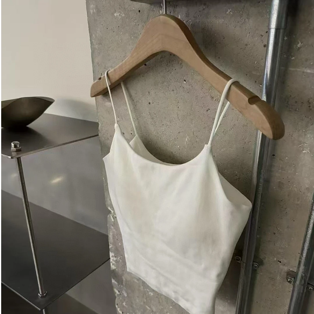 韩国东大门正品代购 时尚简约带胸垫吊带背心百搭显瘦（no退no换）