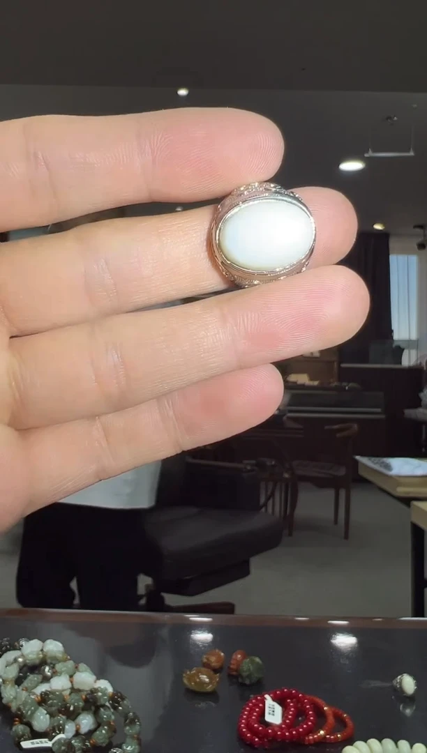 未镶嵌戒指和田玉a514-多样性发货其中发一