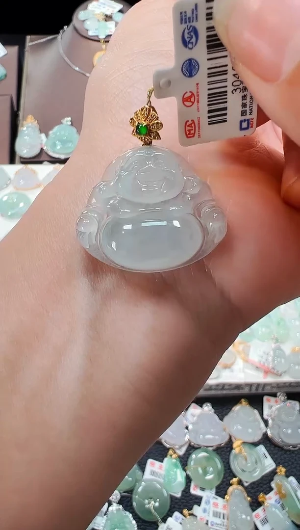 【闪购商品】翡翠吊坠(不含链)18K金镶嵌佛公吊坠389
