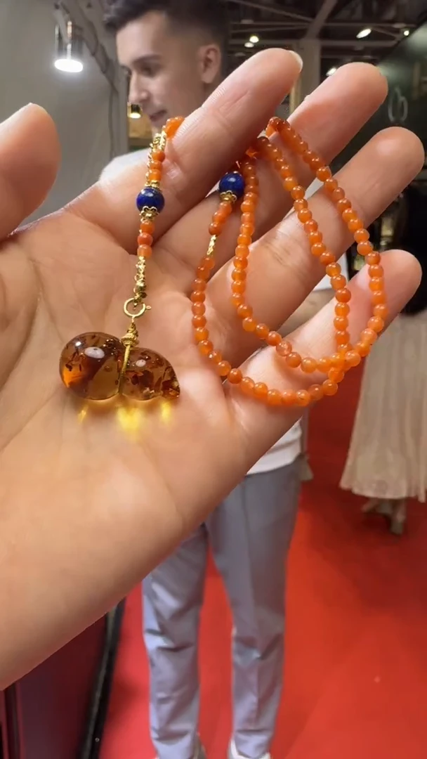 未镶嵌颈饰琥珀杭州珠宝展假一罚十