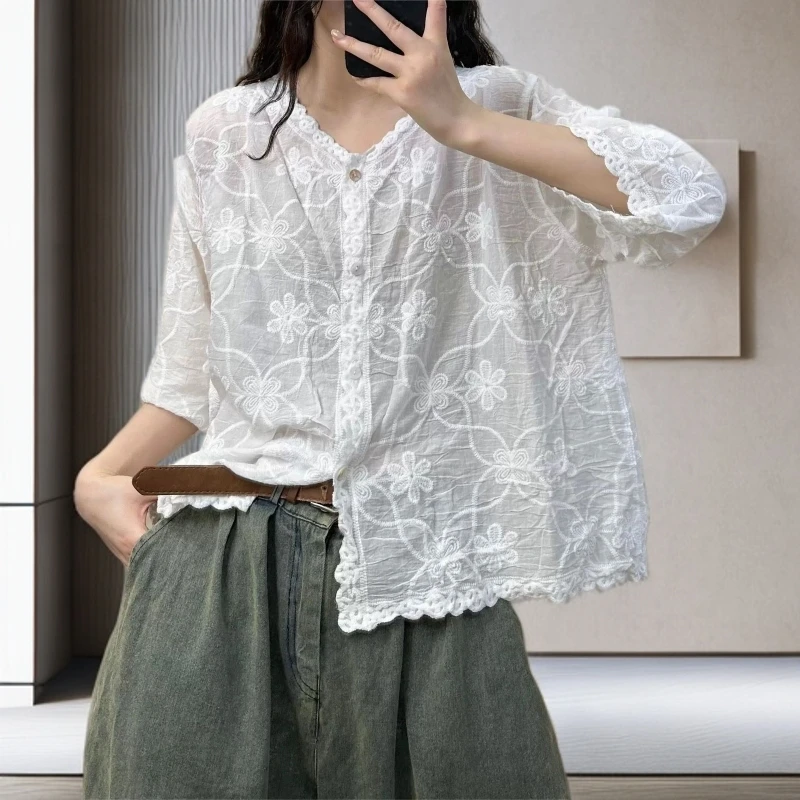 【雅岚女装】时尚洋气显瘦夏季新款复古小众休闲百搭刺绣花朵棉质女