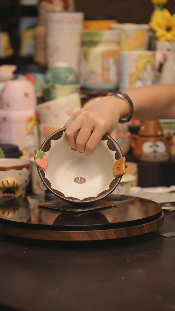 景德镇釉下彩绘设计师款式陶瓷
