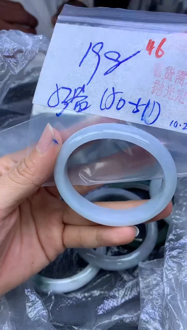 未镶嵌定制翡翠46毛货需精细抛光多样性1件198元