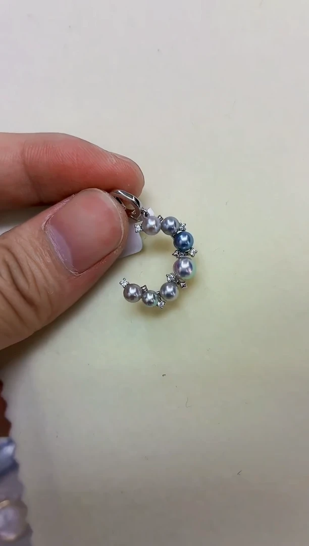 银S925镶嵌DA海水珍珠灰珠吊坠 y986