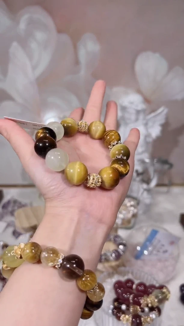 【闪购商品】水晶手链未镶嵌天然水晶默认微瑕 多样性发货发其一