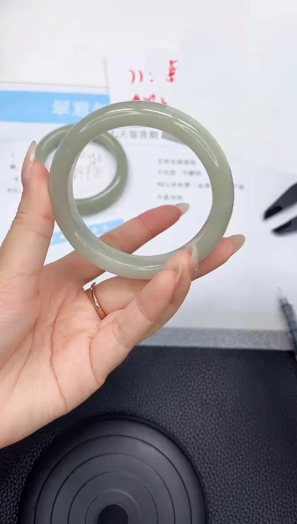 石英质玉手镯未镶嵌A17-58.5