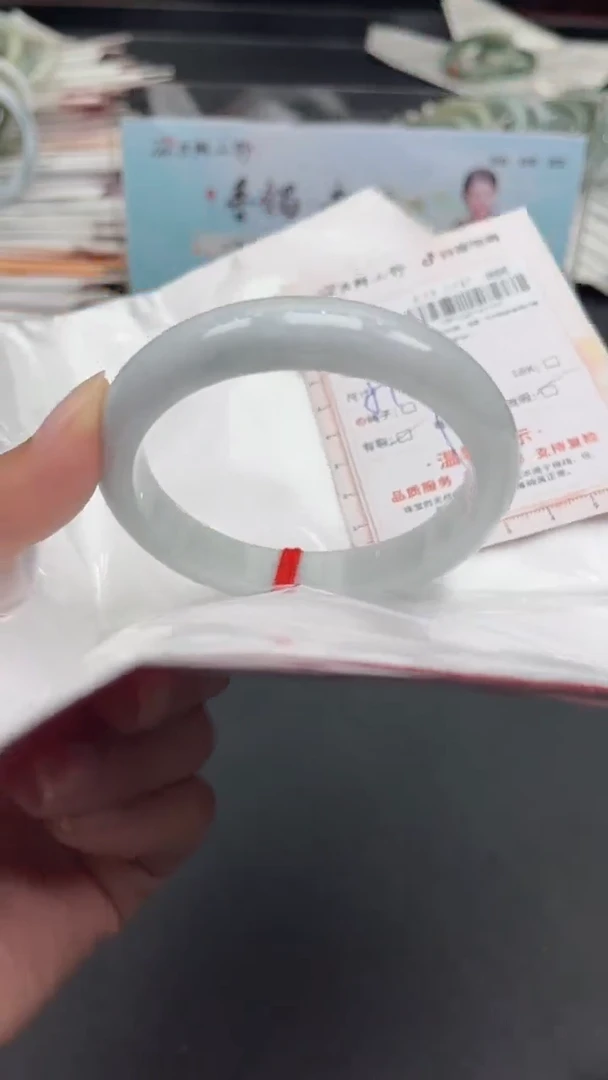 【闪购商品】定制翡翠未镶嵌天然缅甸翡翠手镯157