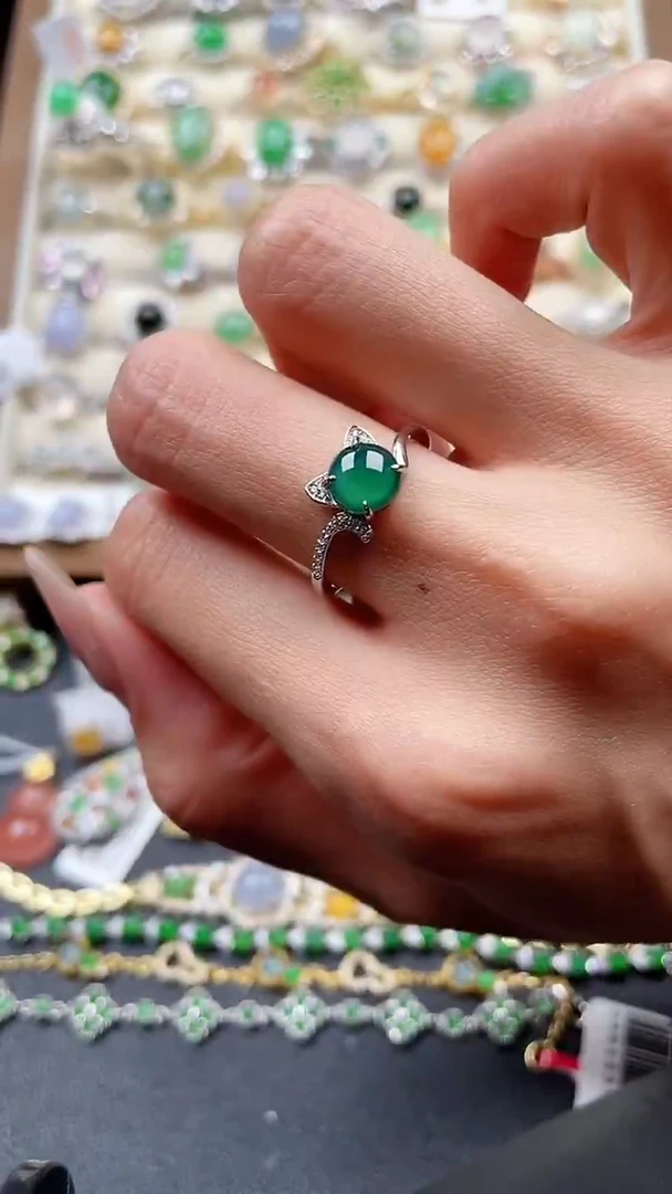 银S925镶嵌戒指翡翠70