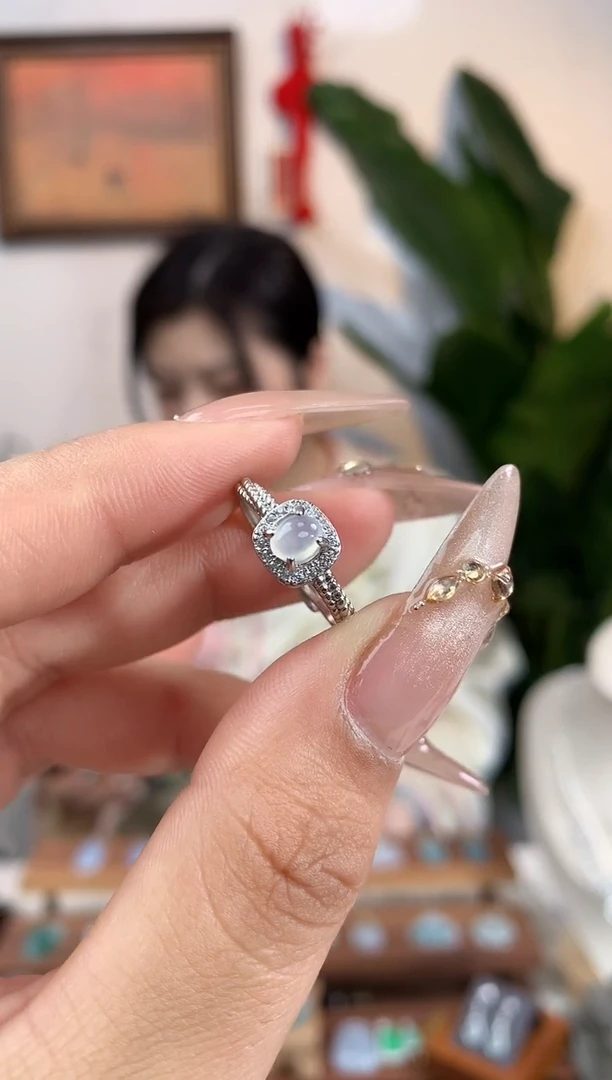 【闪购商品】翡翠戒指银S925镶嵌戒指