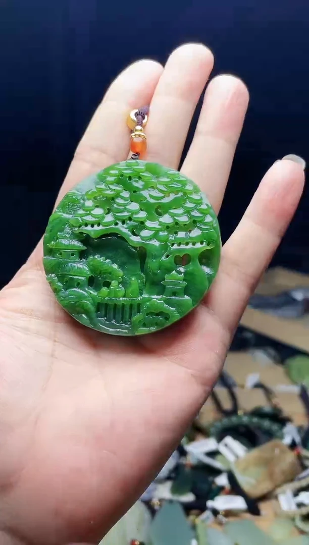 颈饰未镶嵌和田玉1