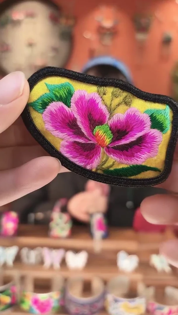 织绣非遗苗绣刺绣掰掰夹14