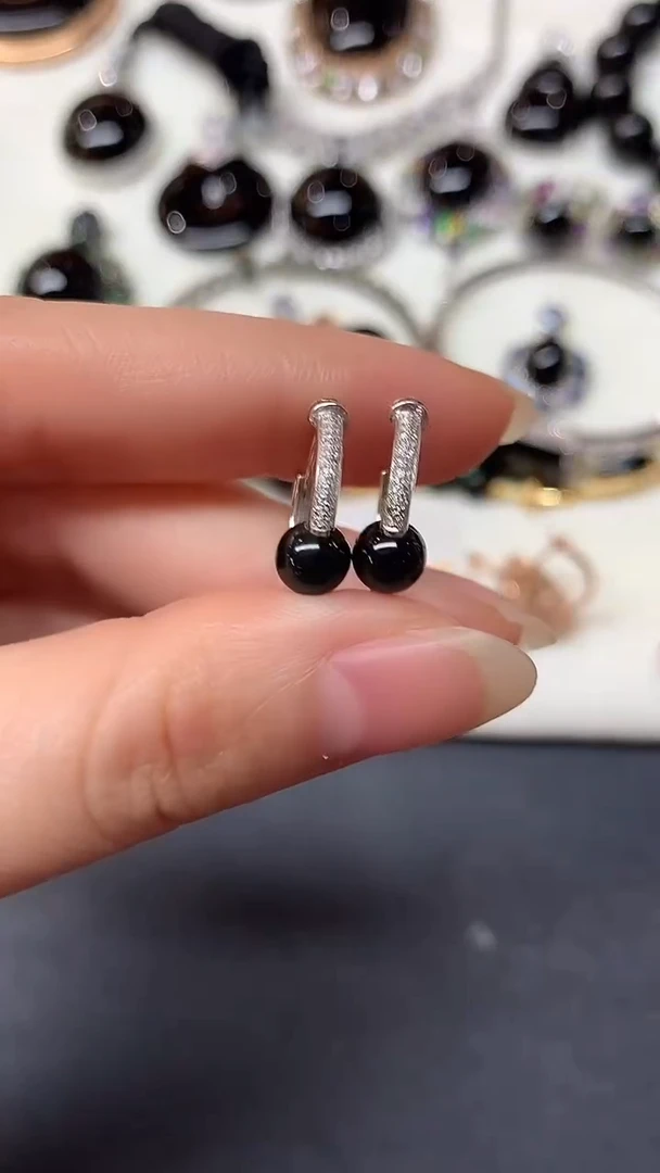 18K金镶嵌翡翠耳饰D310|3500