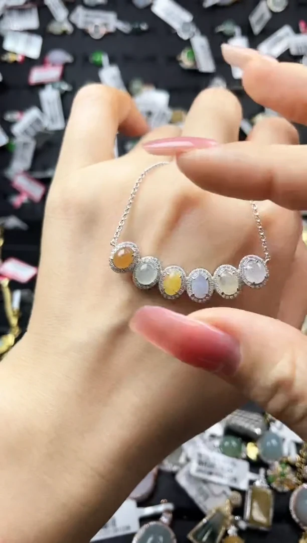 颈饰未镶嵌翡翠我