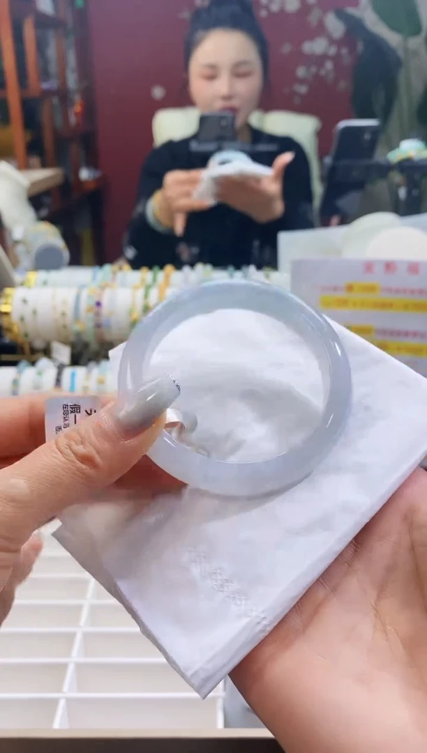 【闪购商品】翡翠手镯未镶嵌155晴水5556/11.6*7.8