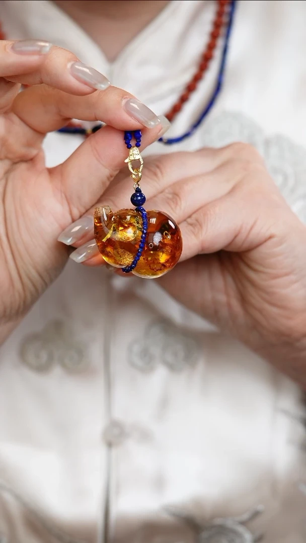 琥珀吊坠(赠链)银S925镀金镶嵌花珀立体葫芦套装 18g（多样性发货）