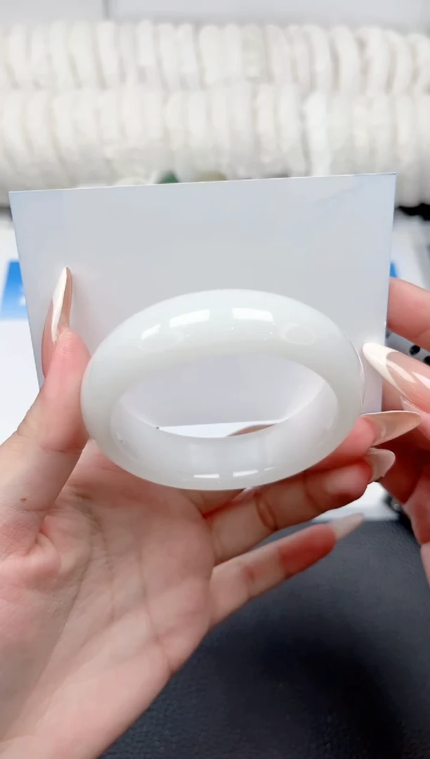 未镶嵌手镯和田玉83-宽胎羊脂白54.3