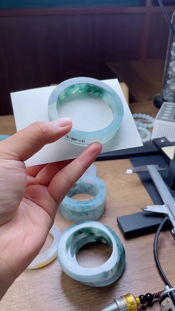 定制翡翠手镯未镶嵌丽***3定制