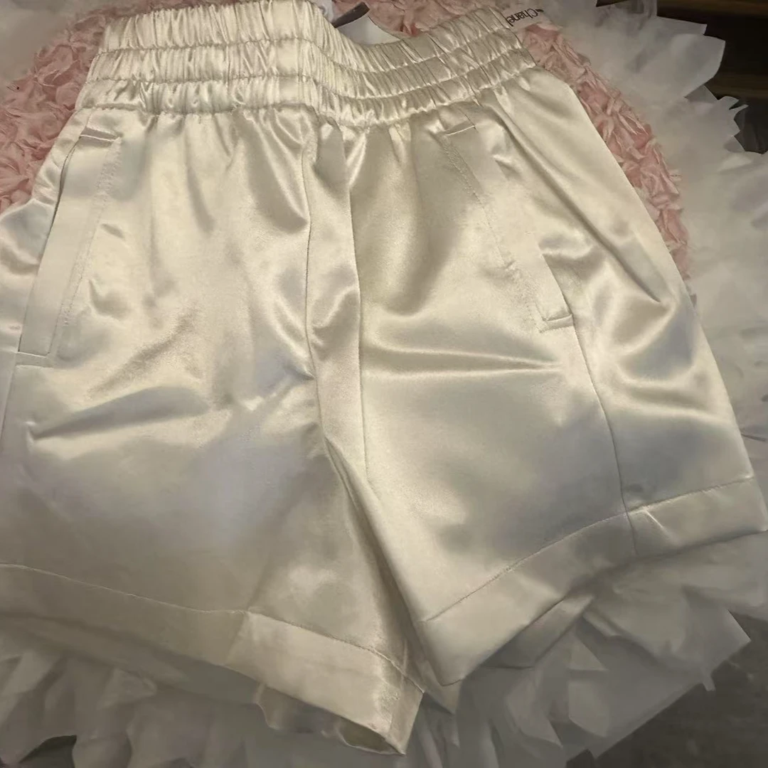 【米米私服】夏季薄款常规简约透气女百搭短裤 2502-230