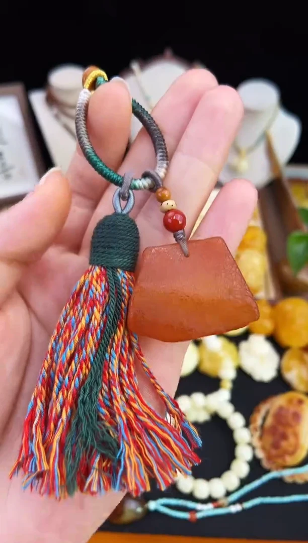 琥珀未镶嵌珠宝奇石柒月