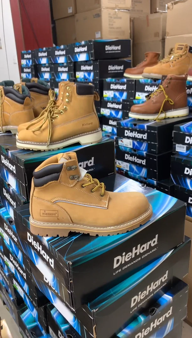 牛皮42码，84703 ，运动鞋码，工装靴，默认微瑕