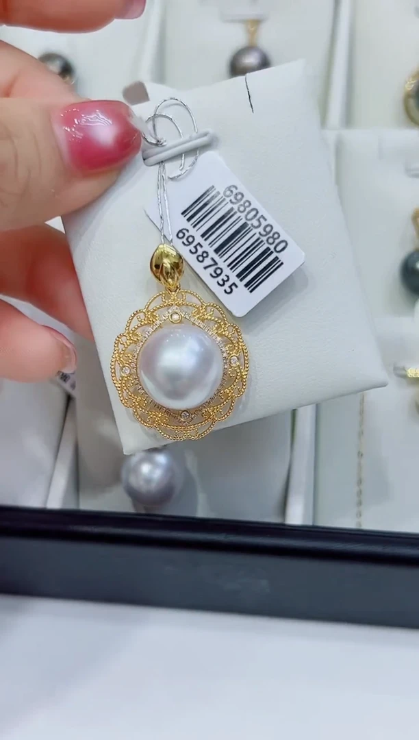 18K金镶嵌项链海水珍珠不退换总4500