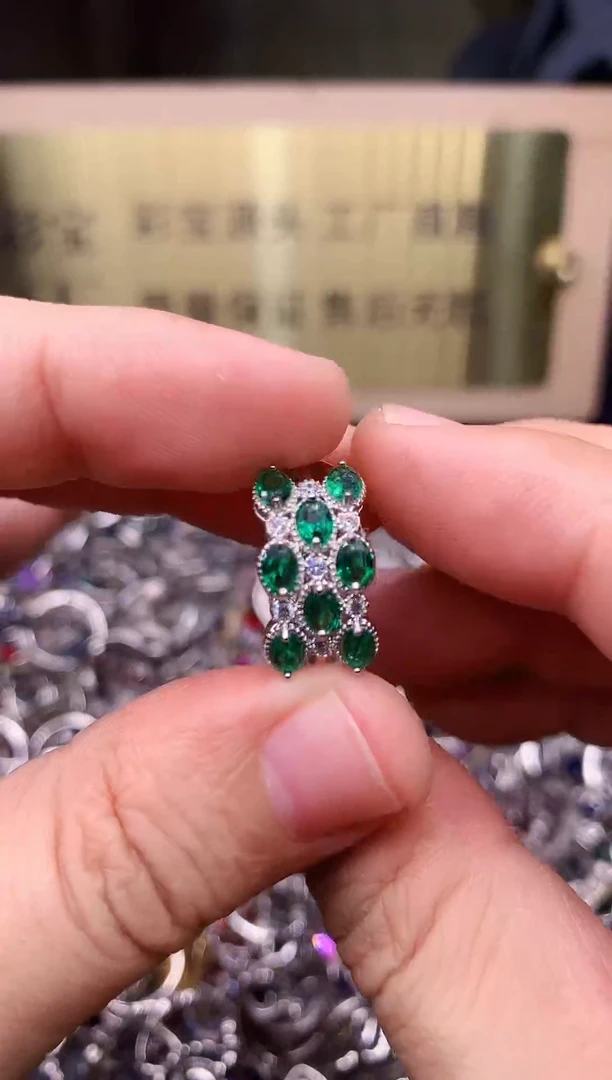 【闪购商品】祖母绿戒指银S925镶嵌........