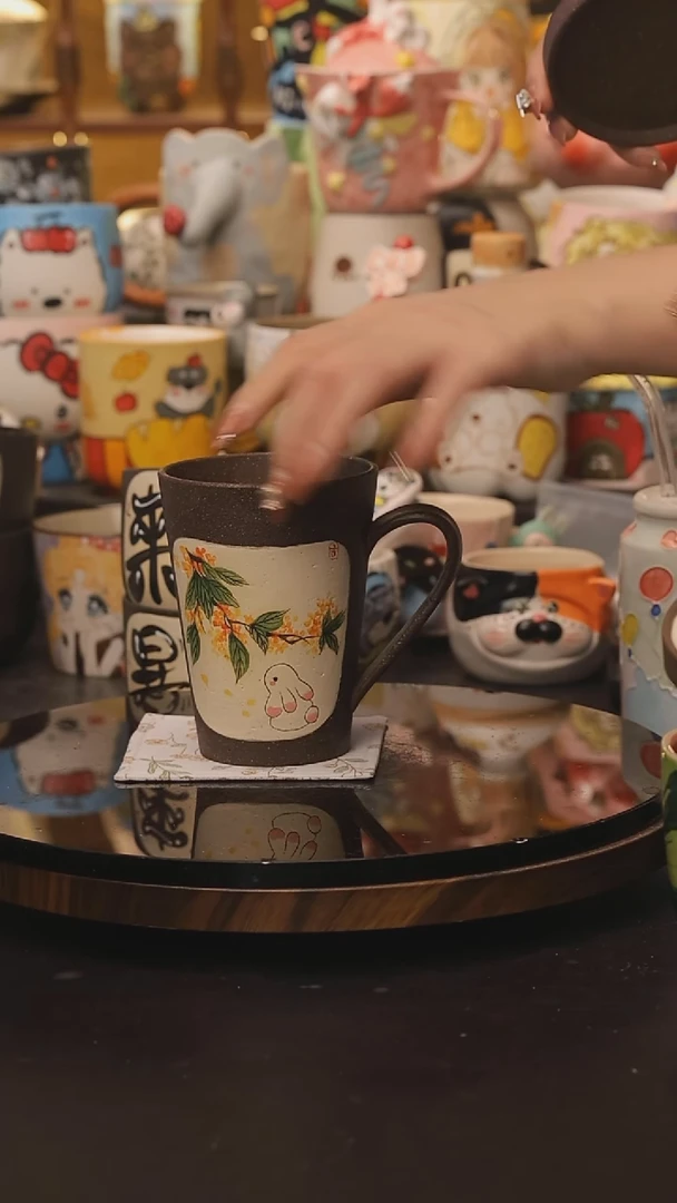 景德镇釉下彩绘设计师款式陶瓷