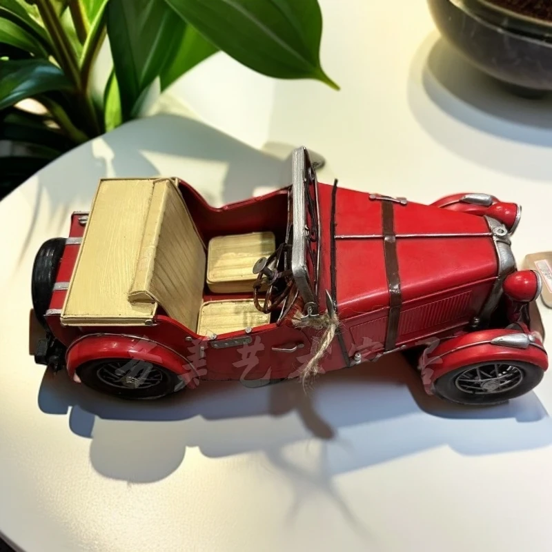 BORCH/博瑞奇欧式拼接红色车老式汽车摆件（05720）