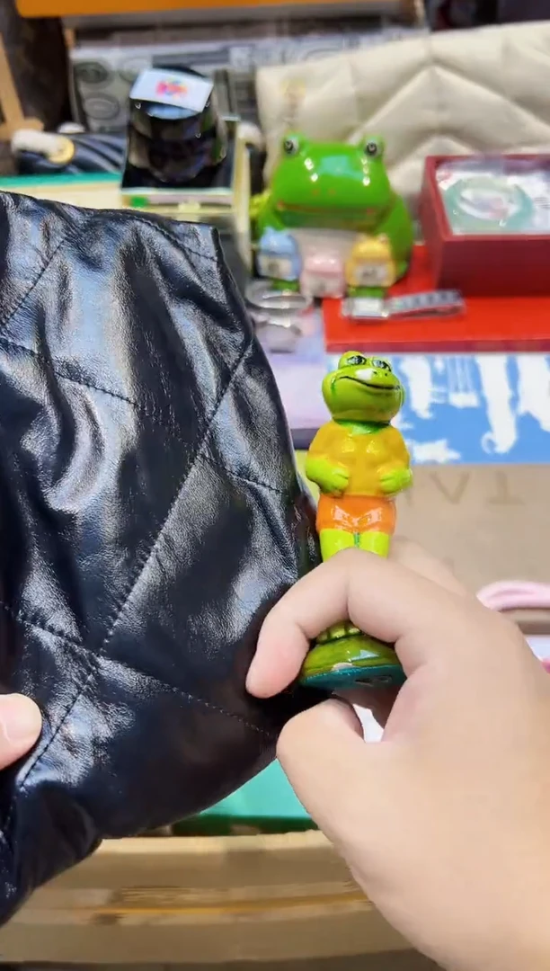 .全球寻宝高端瓷儿