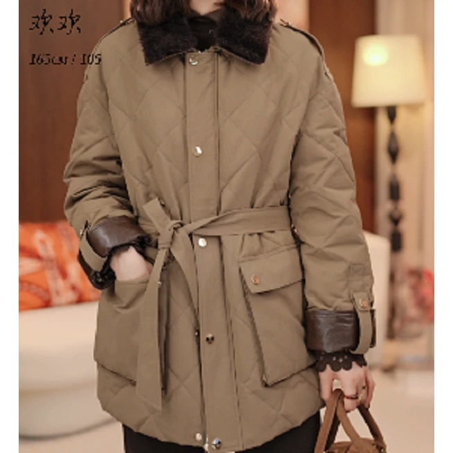 【芬兰雾都】撞色绵羊皮鹅绒服菱形格外套H97YR02D35715