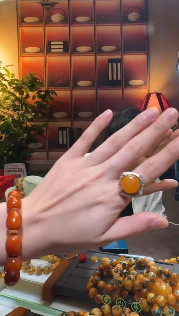 蜜蜡颈饰银S925镶嵌4891天然蜜蜡珠宝奇石