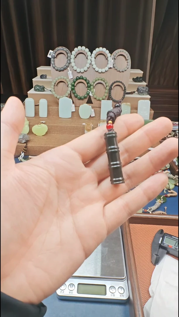 颈饰未镶嵌和田玉多样性发货拍一发一